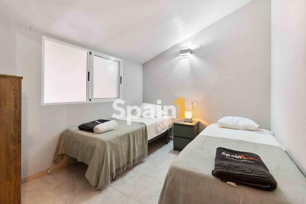 Atico En Guardamar Con 3 Habitaciones 과다마르델세게라 외부 사진