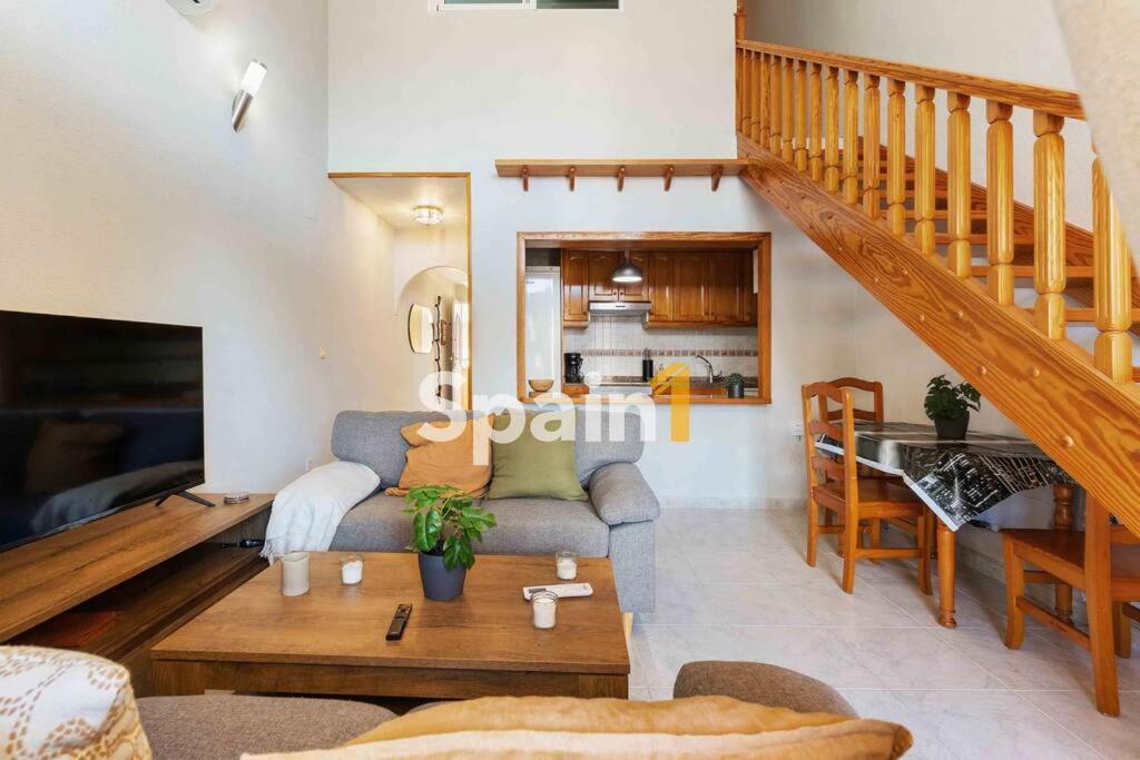 Atico En Guardamar Con 3 Habitaciones 과다마르델세게라 외부 사진