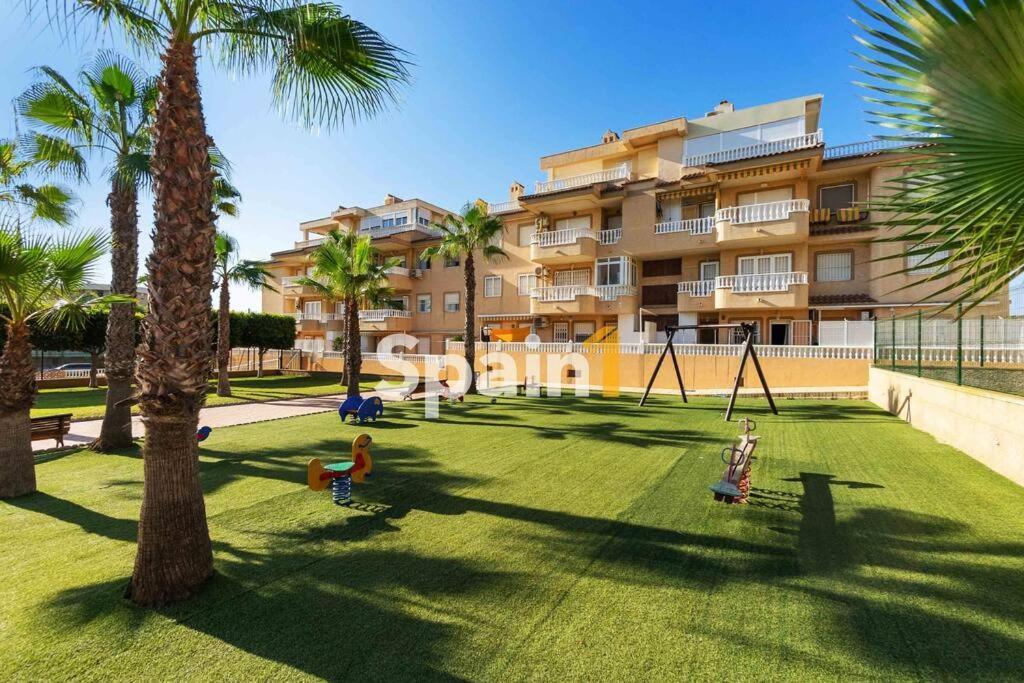 Atico En Guardamar Con 3 Habitaciones 과다마르델세게라 외부 사진